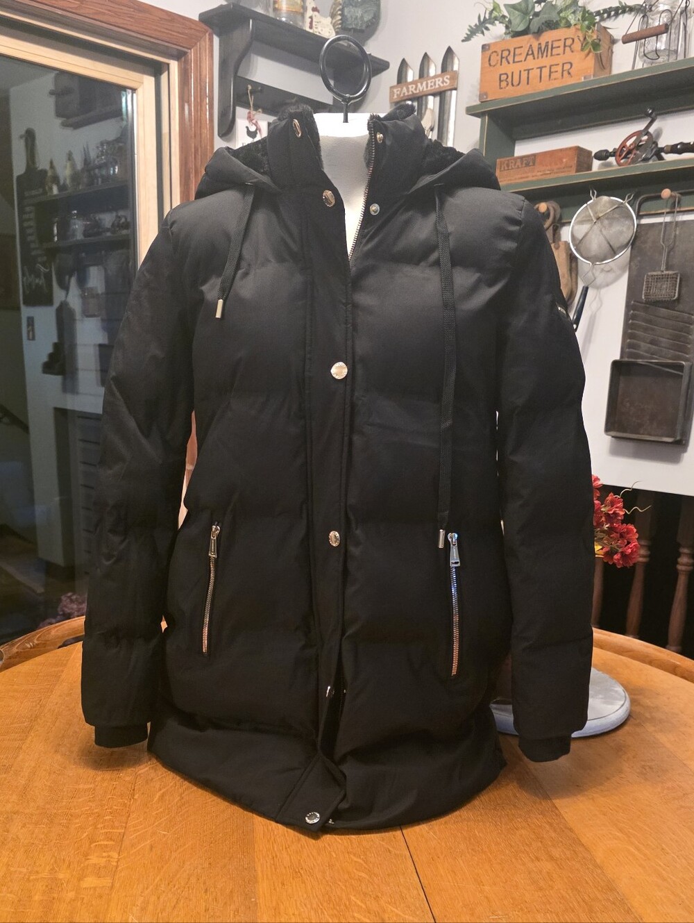 NWOT Women's Black LAUNDRY Winter Coat Size Small